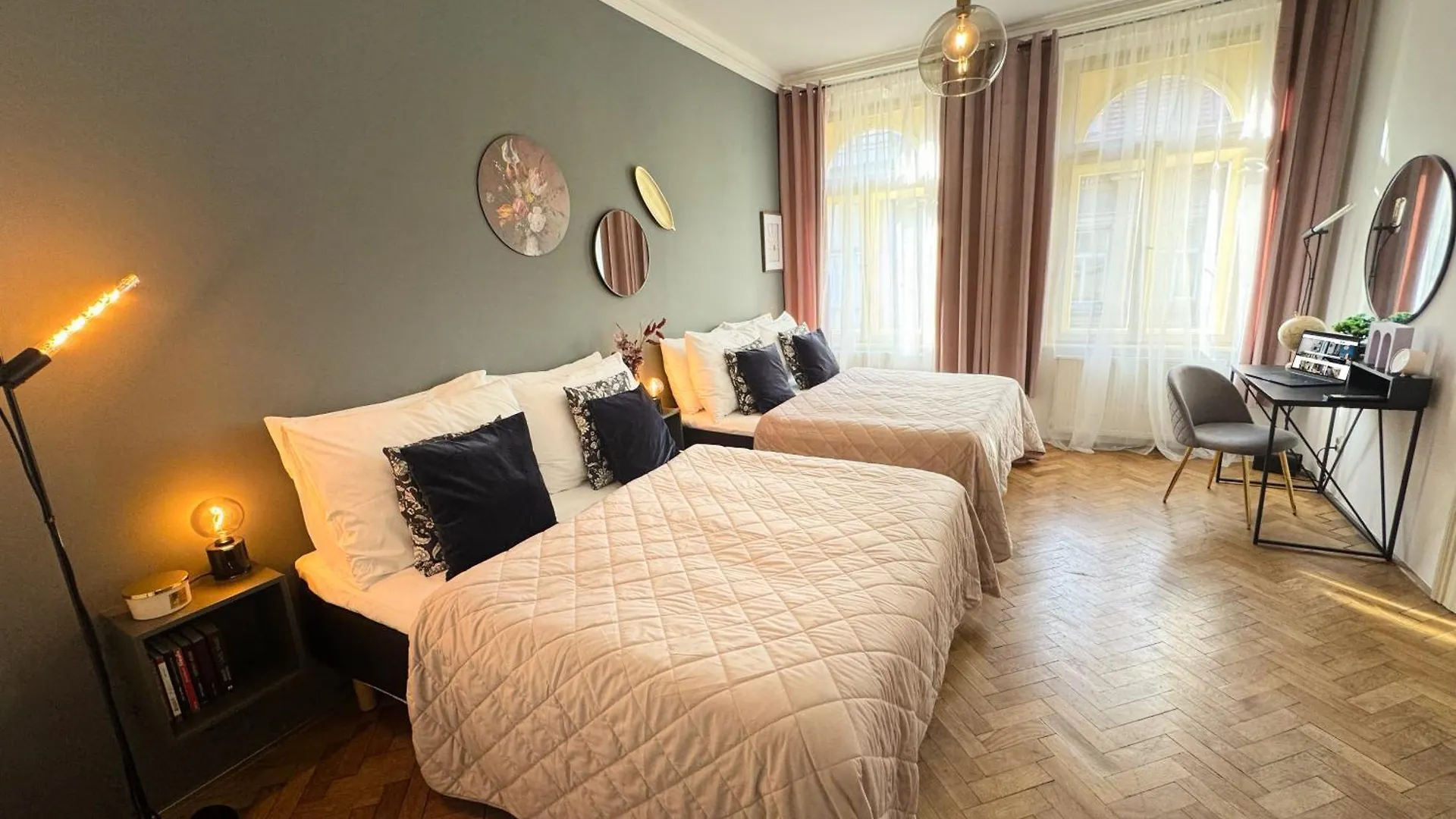 Cinematic Apartment With Pool Table & Cinema Room In The Heart Of Prague 0*,  Czech Republic